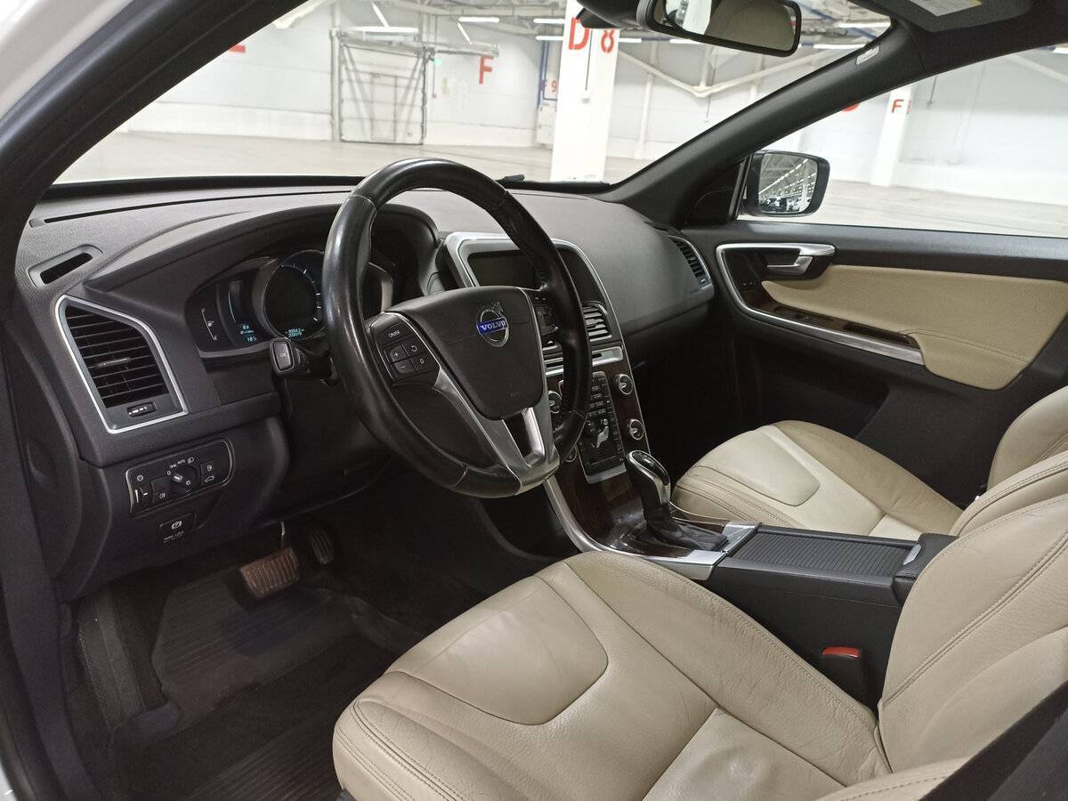 Volvo XC60, 2013 Фото №16