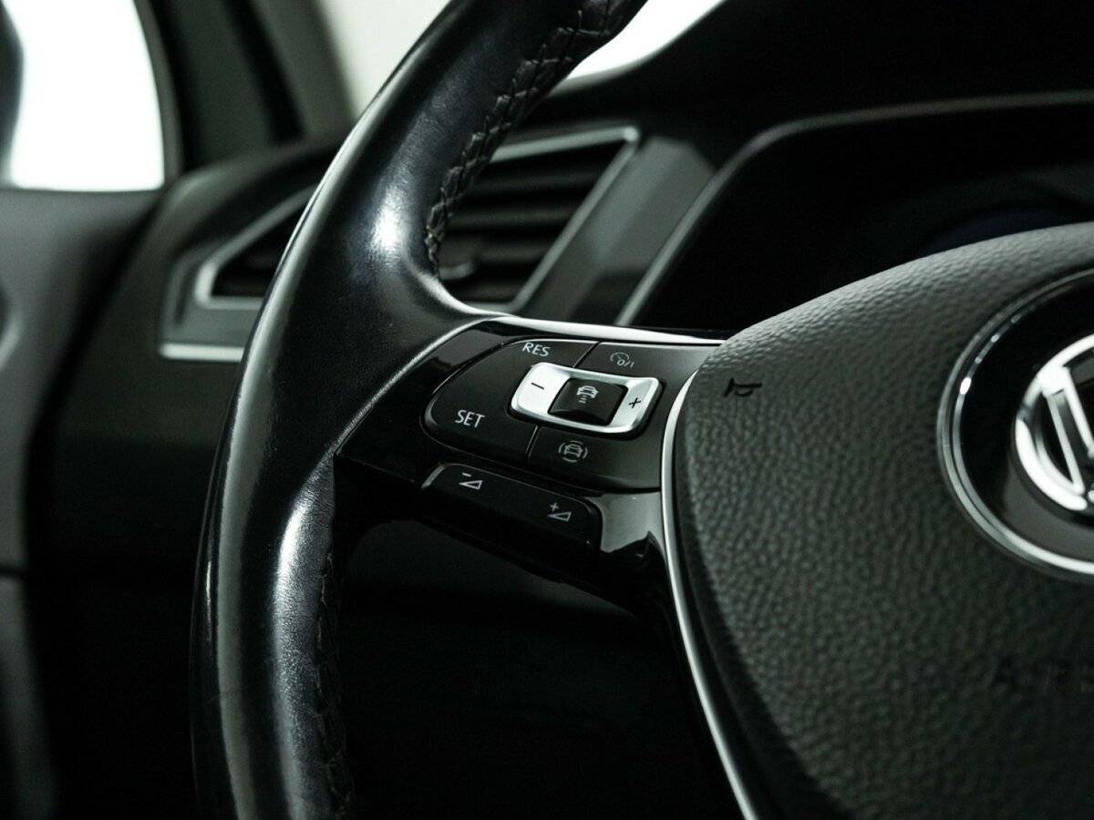 Volkswagen Tiguan, 2018 Фото №22