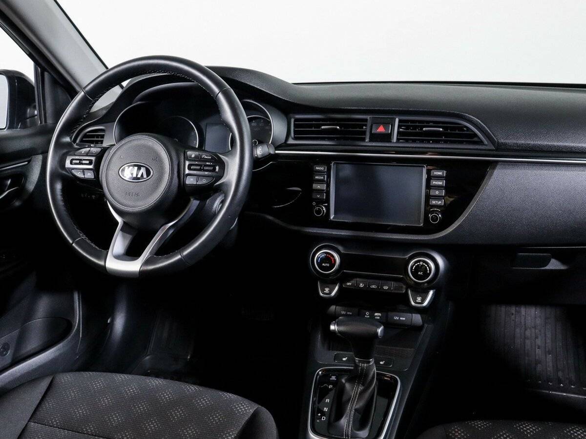 Kia Rio X-Line, 2020 Фото №12