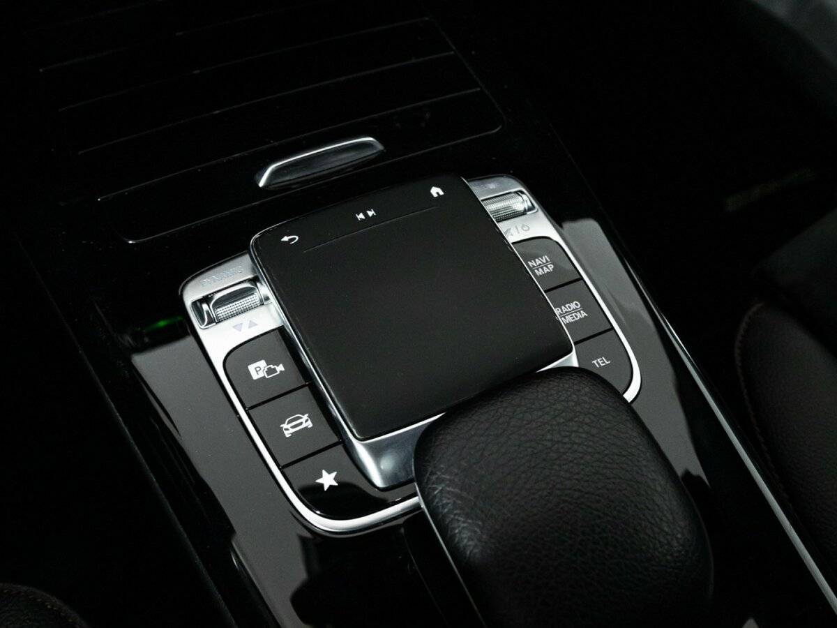 Mercedes-Benz CLA 200, 2019 Фото №18