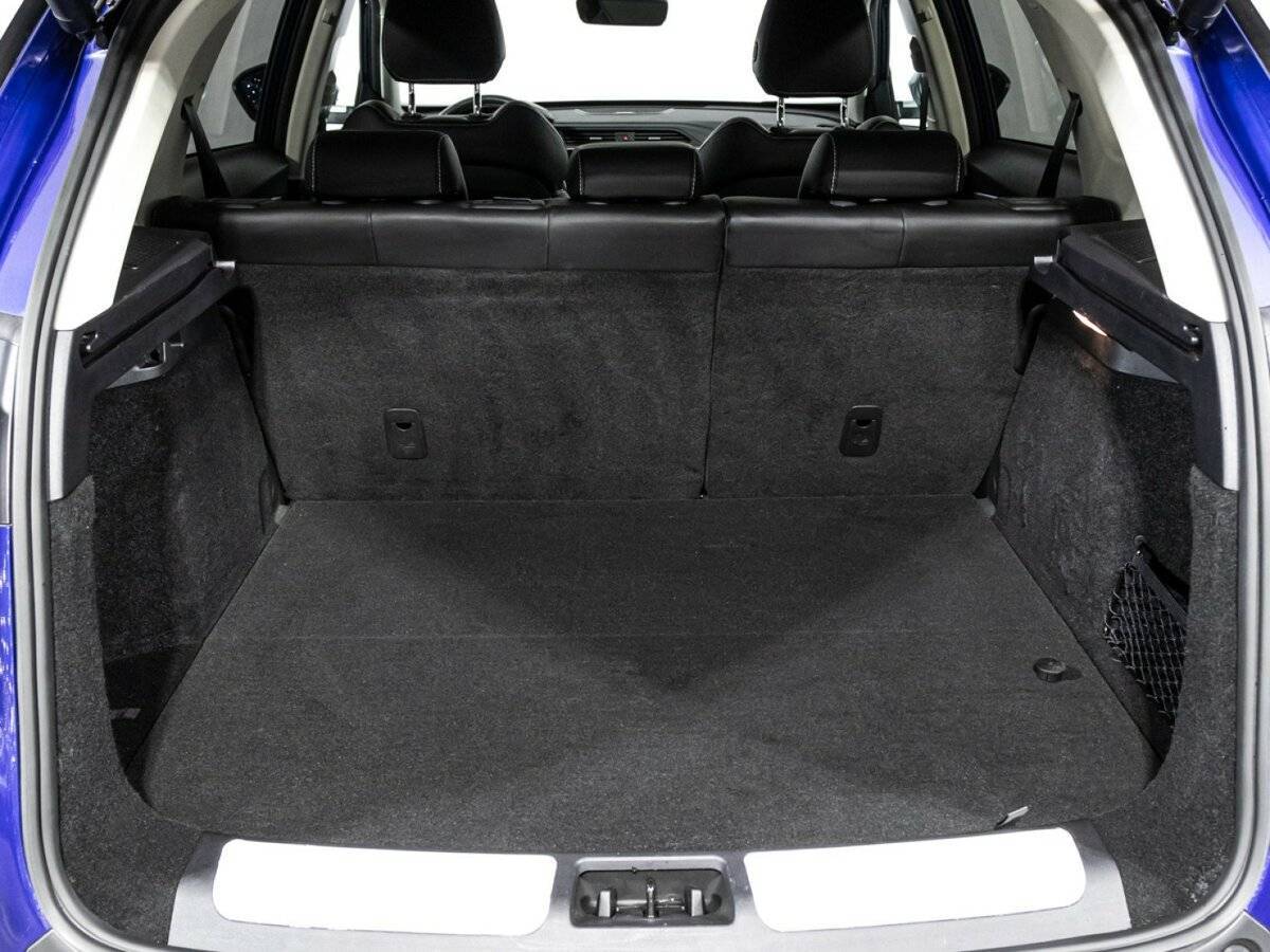 Geely Atlas Pro, 2022 Фото №15