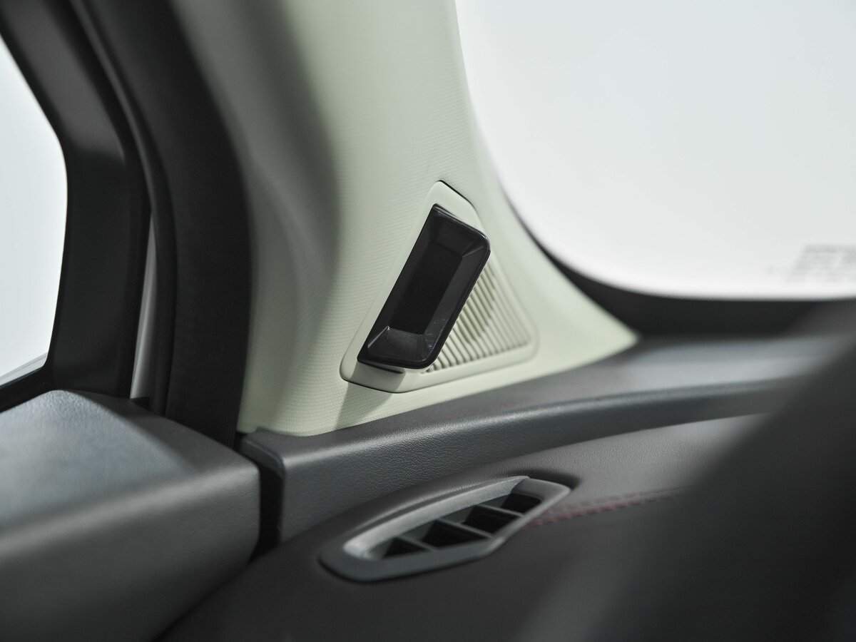 Changan UNI-T, 2021 Фото №16