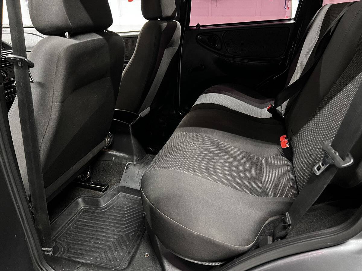 Chevrolet Niva, 2013 Фото №12