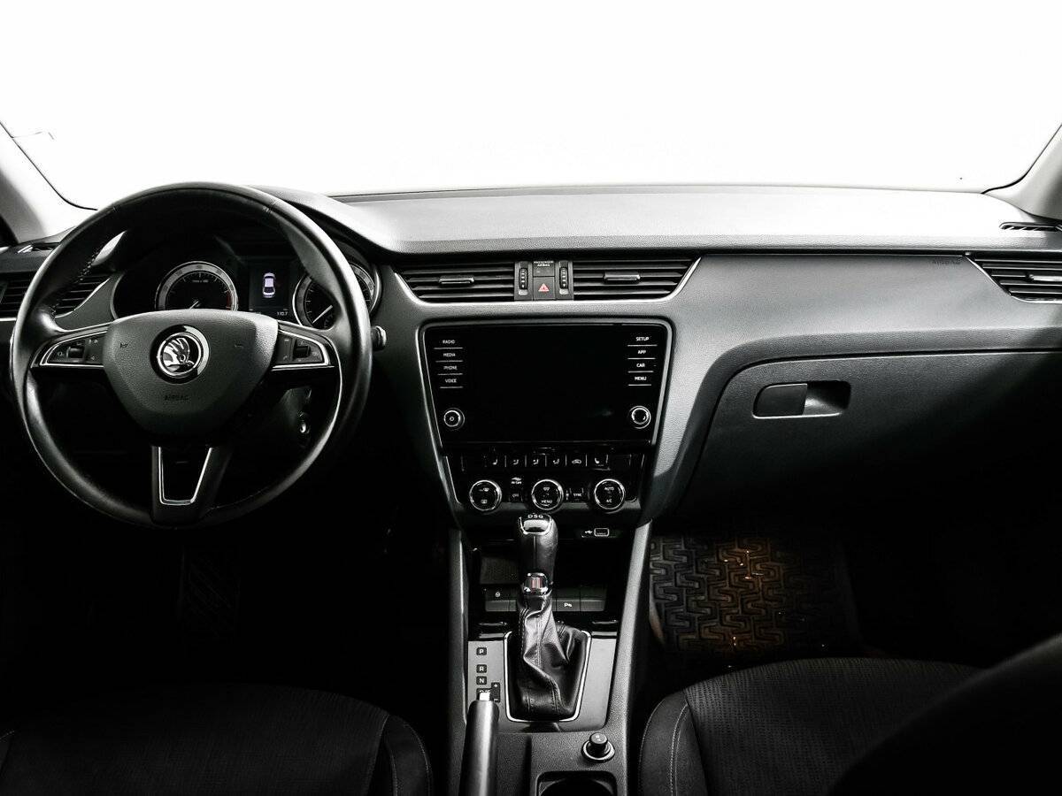 Skoda Octavia, 2018 Фото №11