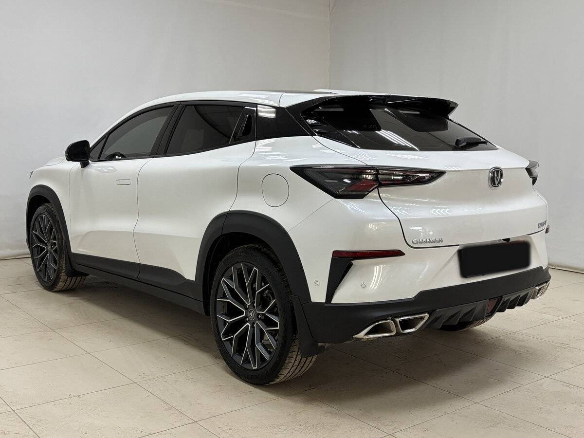 Changan UNI-T, 2023 Фото №5