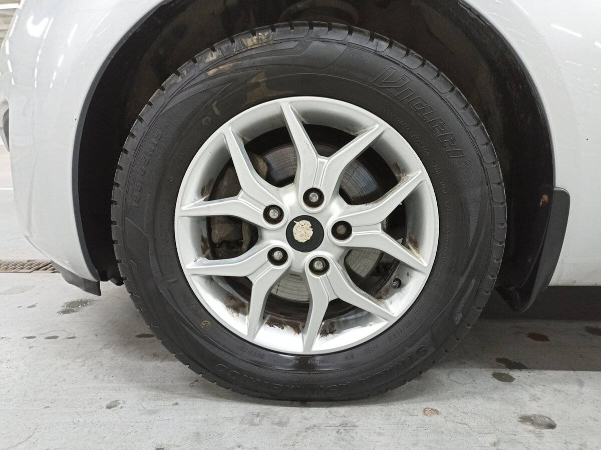 Kia Venga, 2013 Фото №18