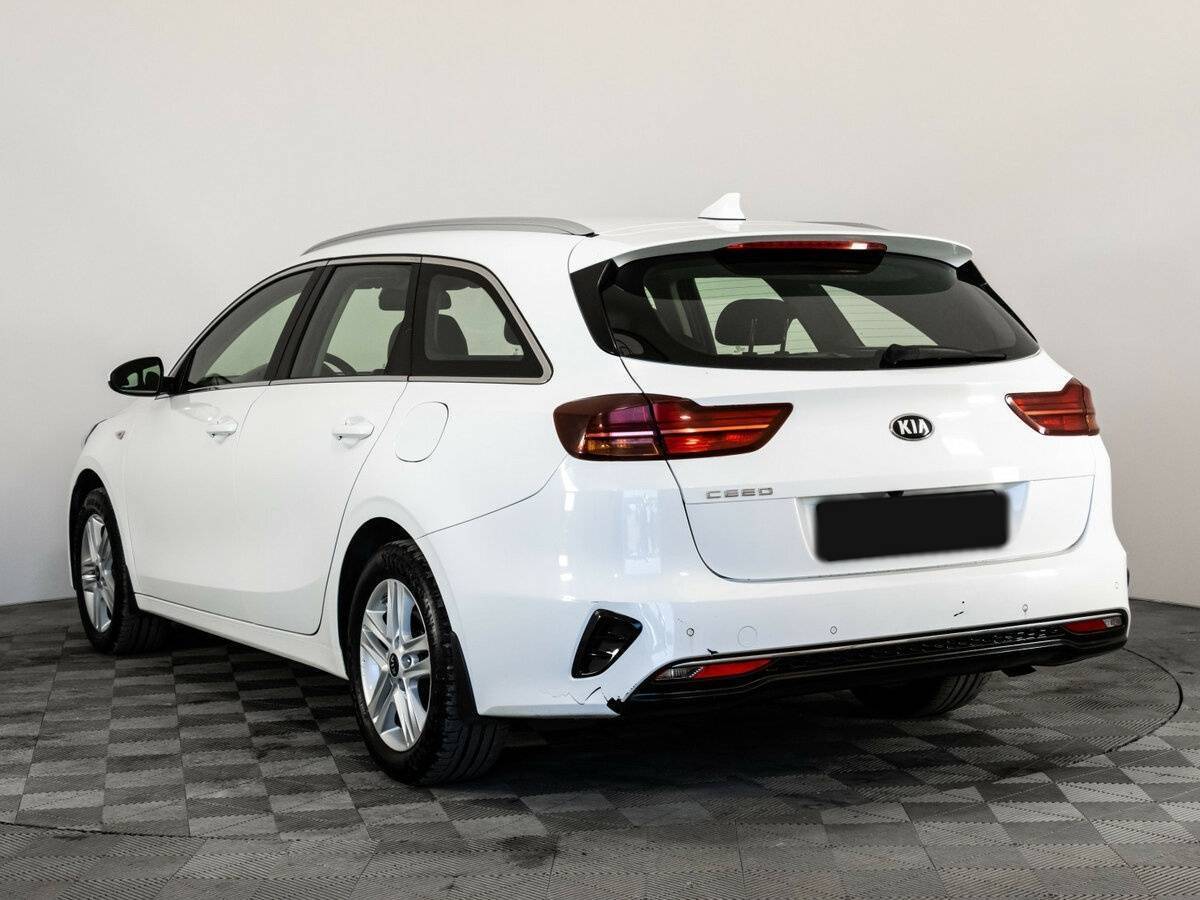 Kia Ceed, 2018 Фото №6