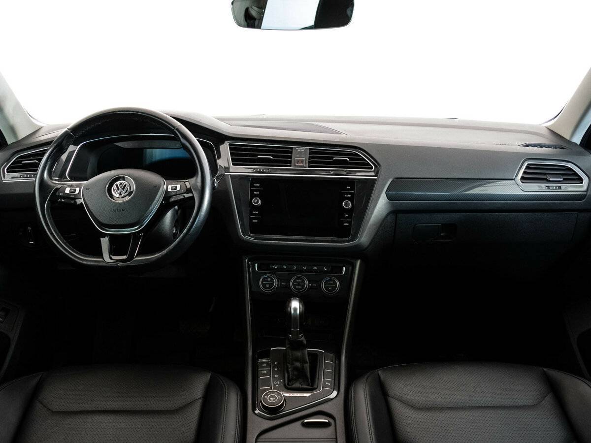 Volkswagen Tiguan, 2018 Фото №10