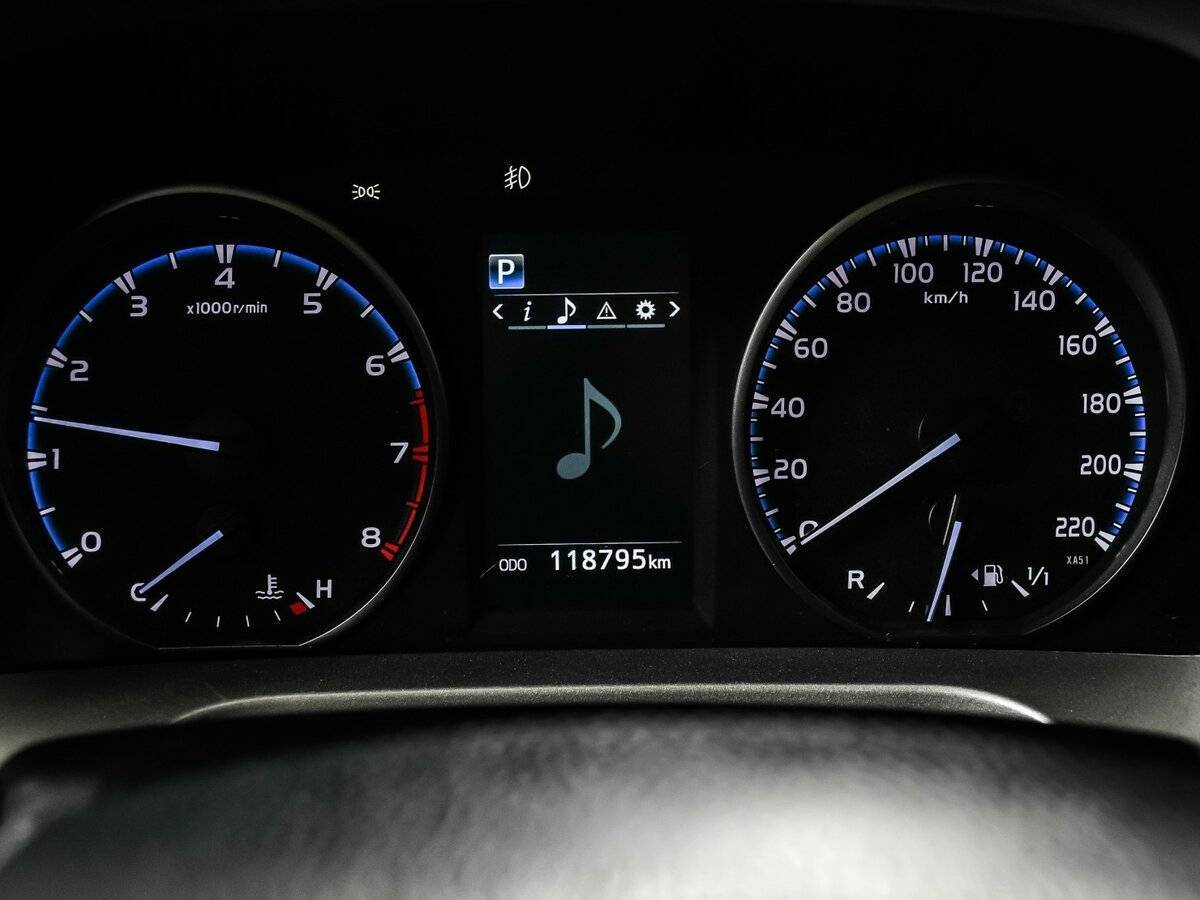 Toyota RAV4, 2017 Фото №10