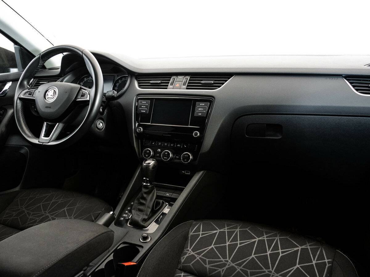 Skoda Octavia, 2018 Фото №9