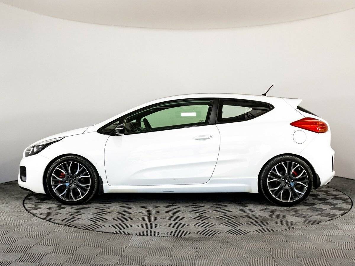 Kia Ceed GT, 2014 Фото №9