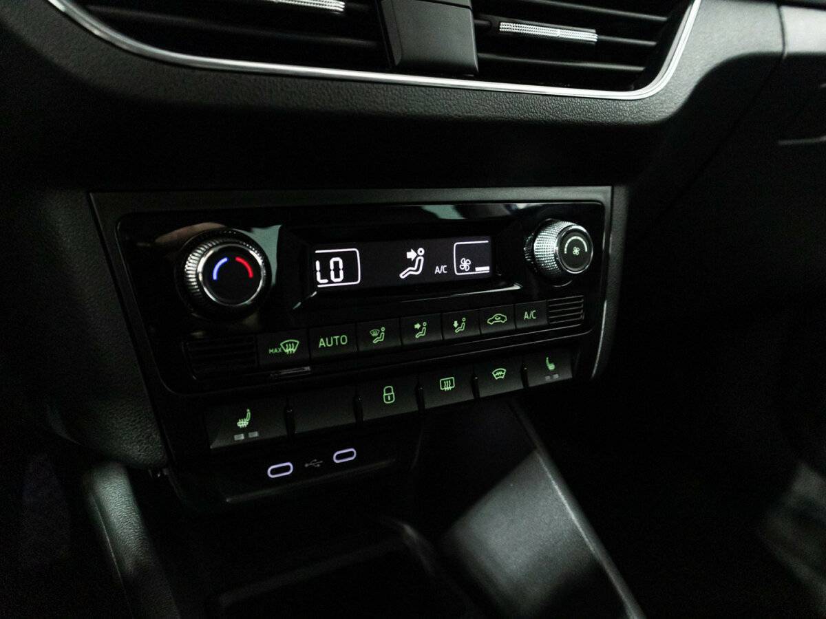 Skoda Rapid, 2021 Фото №17