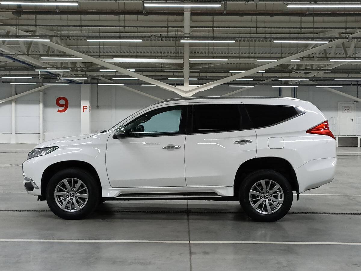 Mitsubishi Pajero Sport, 2018 - 187 223 км. | Фото №8