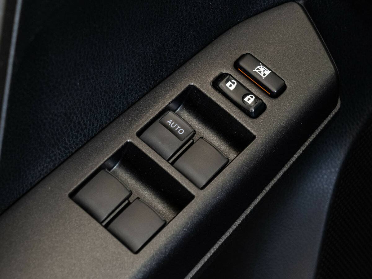 Toyota RAV4, 2016 Фото №17