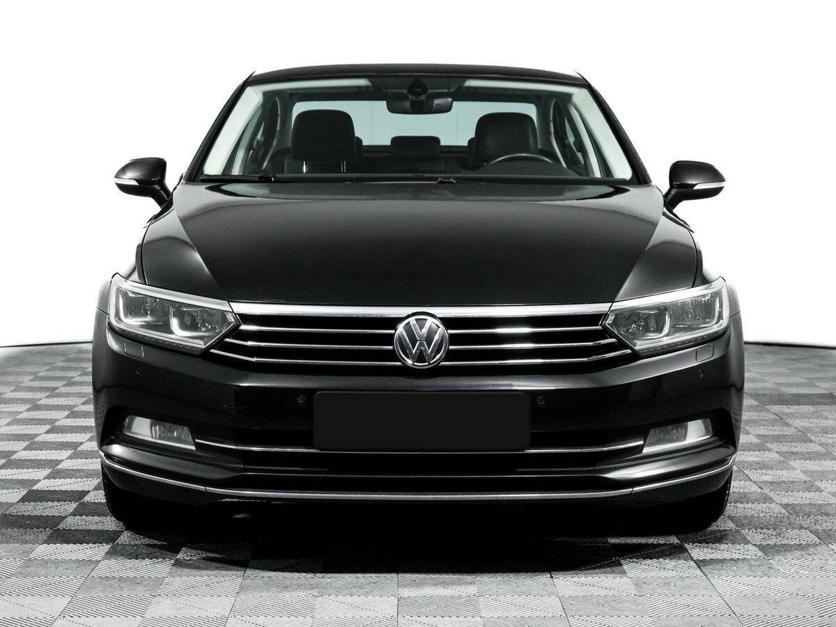 Volkswagen Passat, 2019 - 103 000 км. | Фото №2