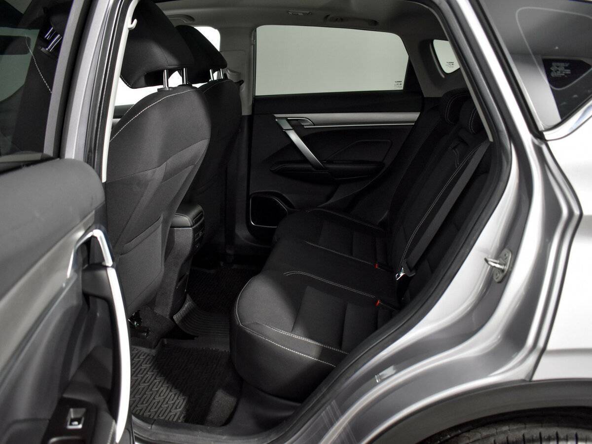 Geely Coolray, 2020 Фото №12