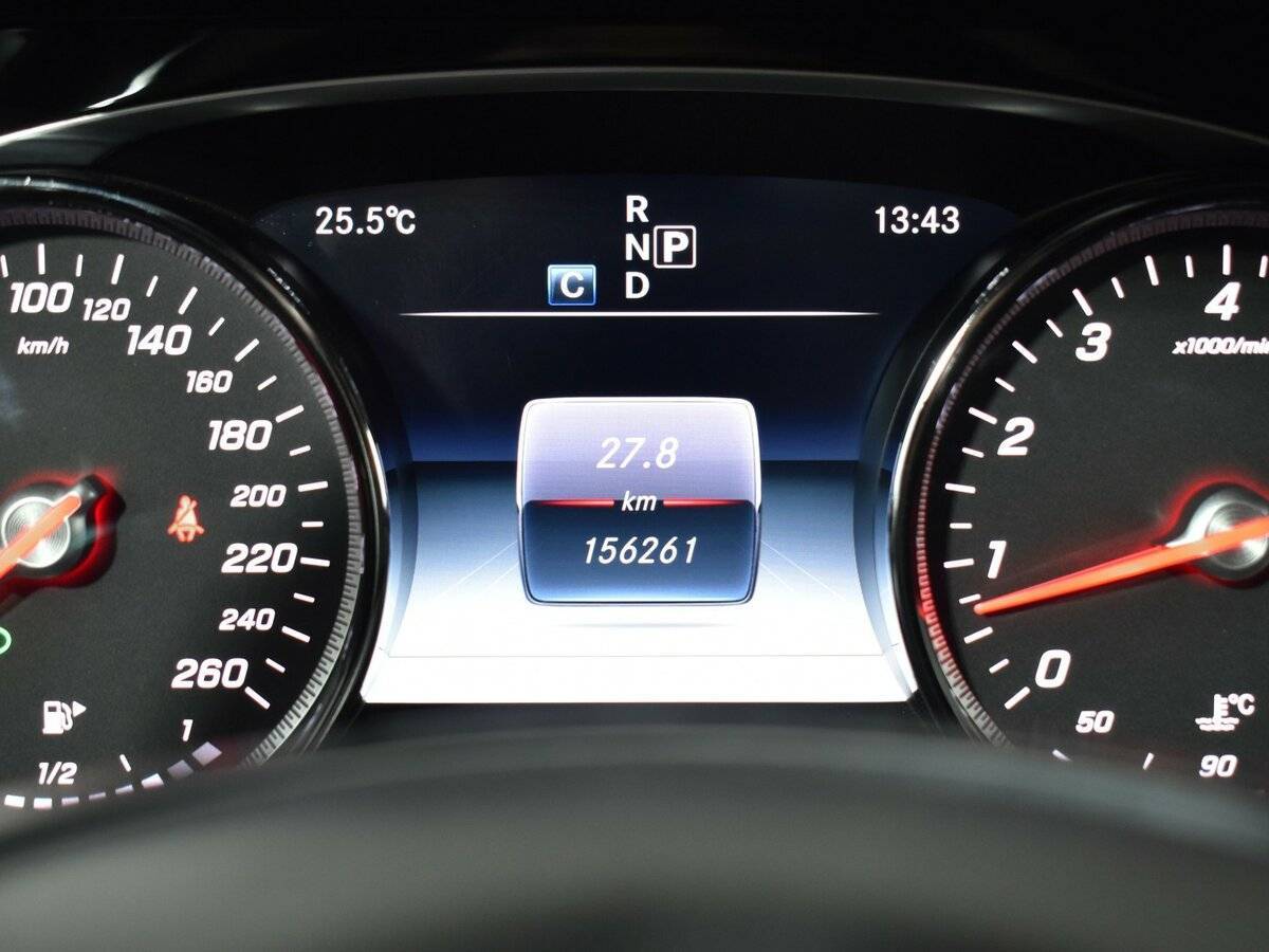 Mercedes-Benz E-Класс 200, 2016 Фото №13