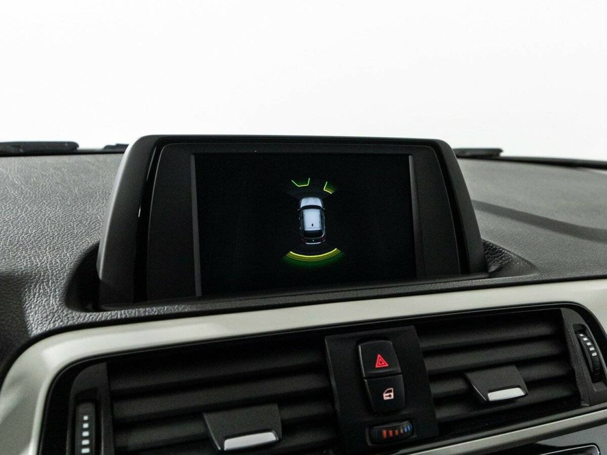 BMW 1 серии 118i, 2018 Фото №17