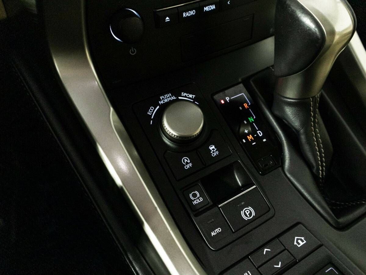 Lexus NX 200, 2015 Фото №23