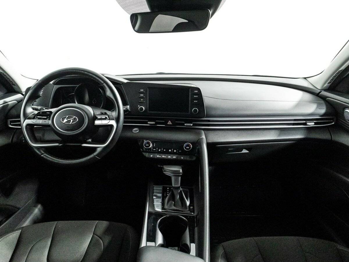 Hyundai Elantra, 2021 Фото №13