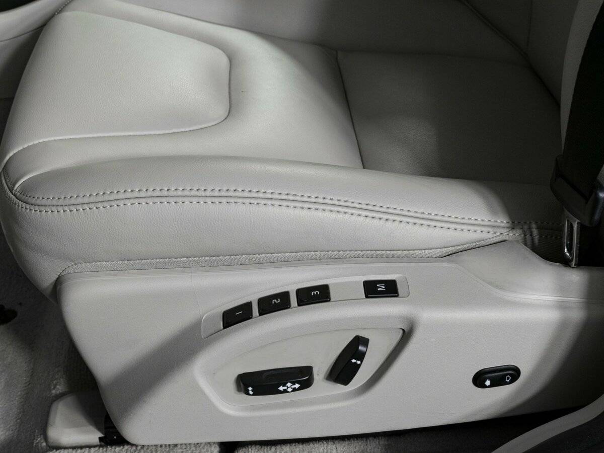 Volvo XC60, 2016 Фото №19