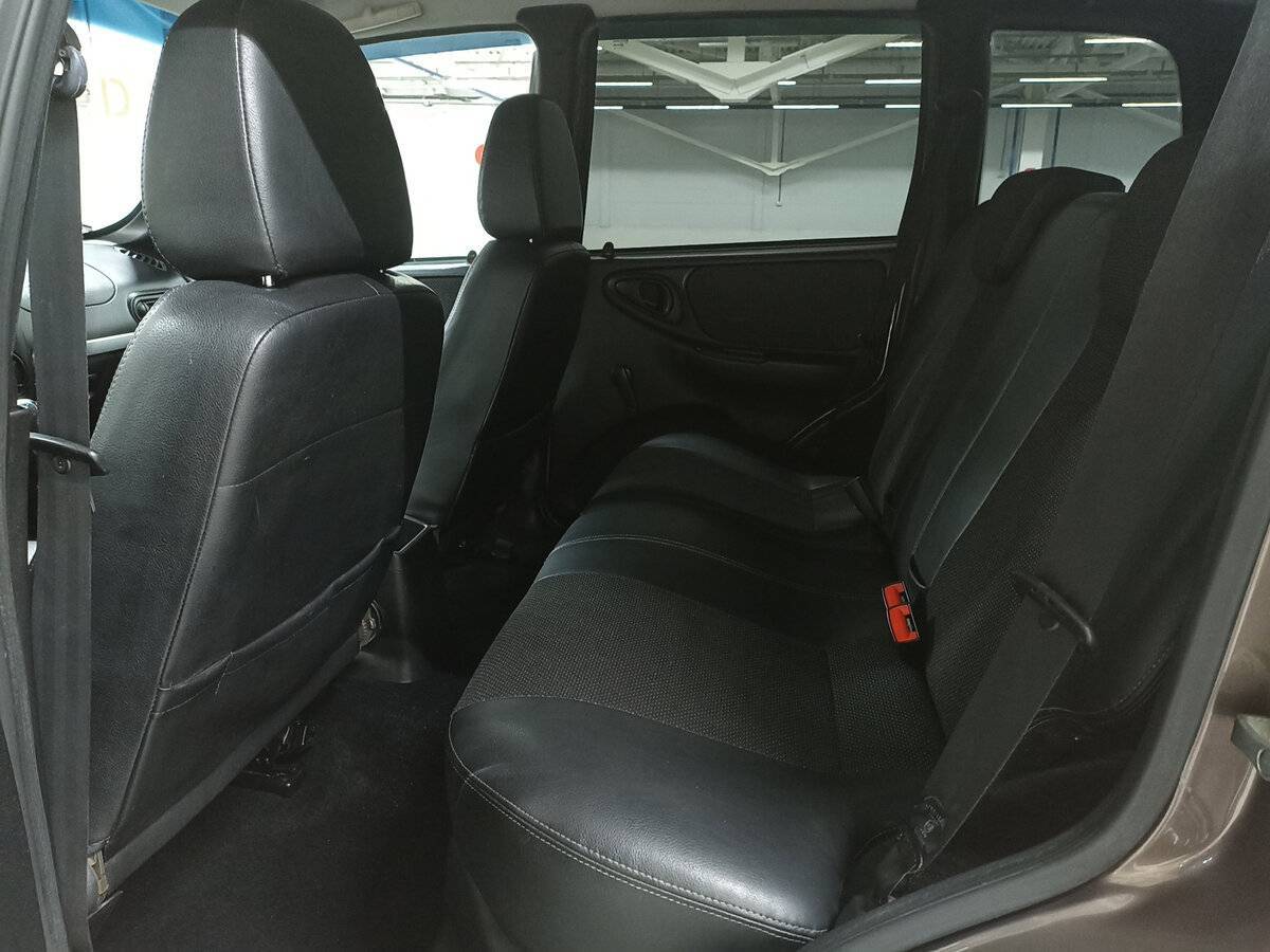 Chevrolet Niva, 2013 Фото №12