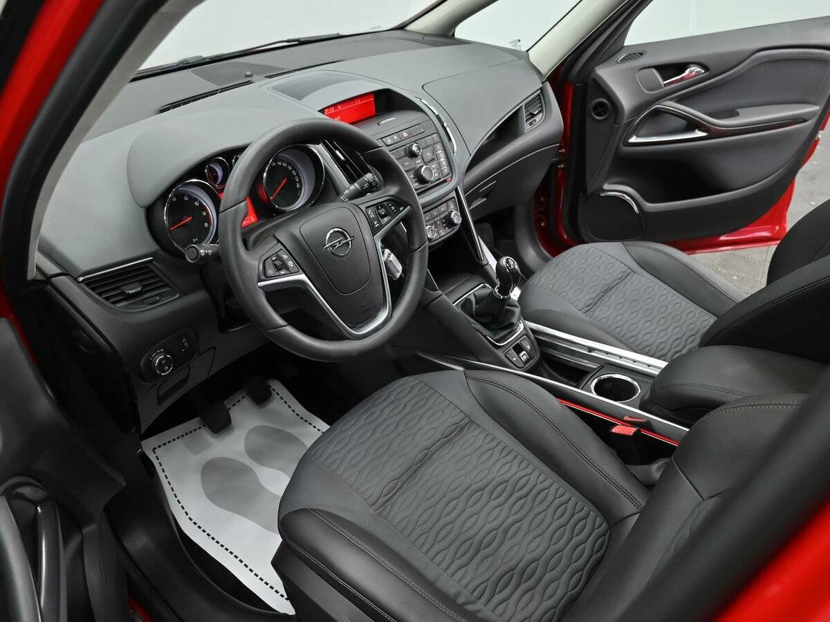 Opel Zafira, 2012 - 161 000 км. | Фото №8