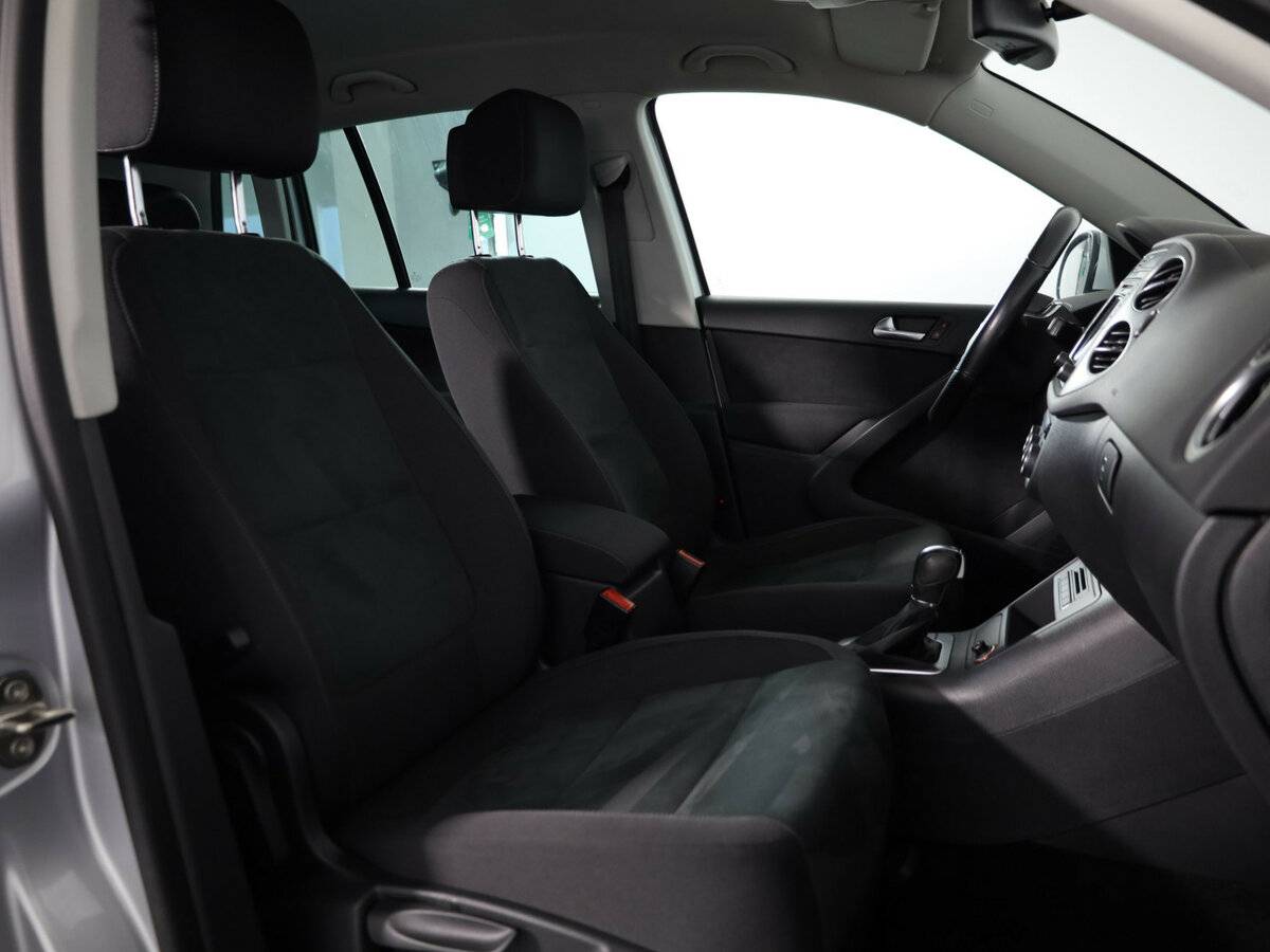 Volkswagen Tiguan I Рестайлинг, 2016 Фото №12