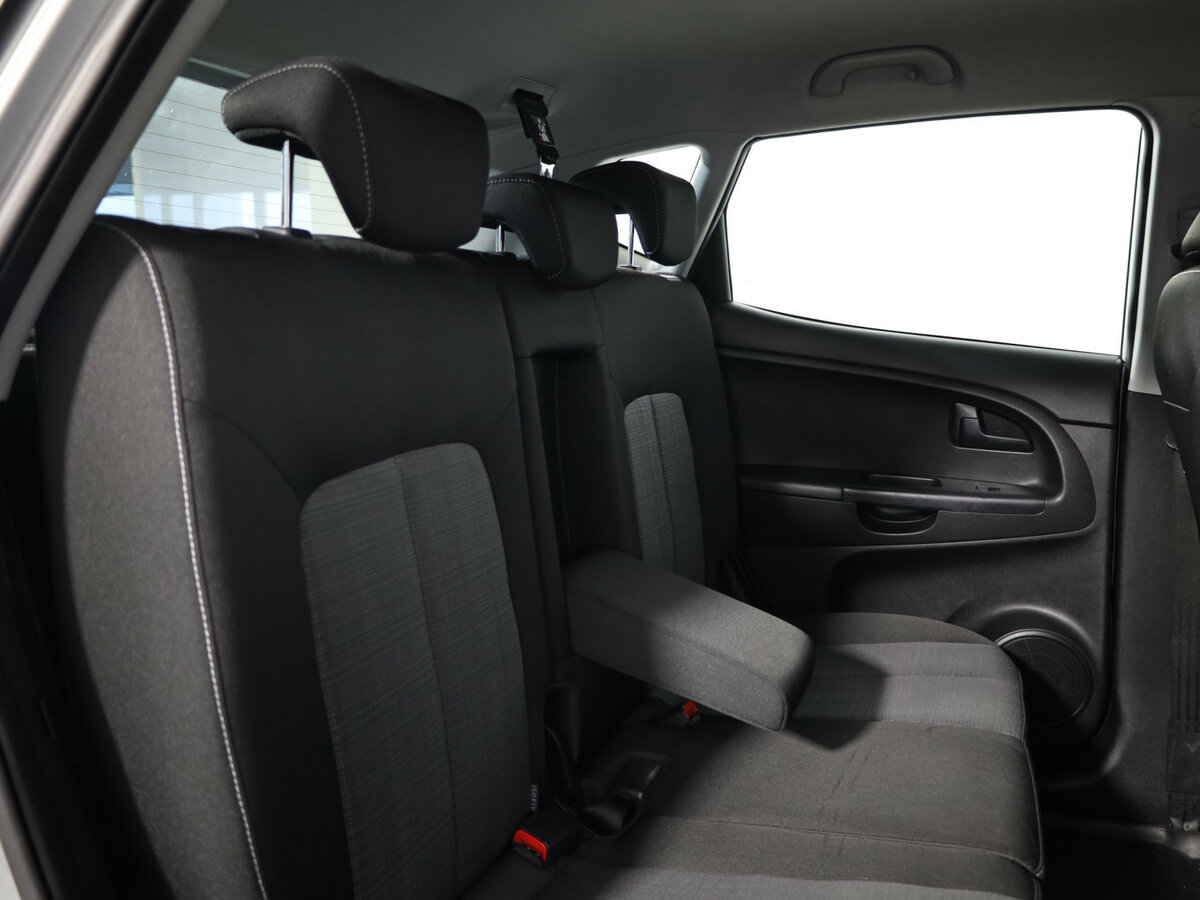 Kia Venga I, 2012 Фото №10