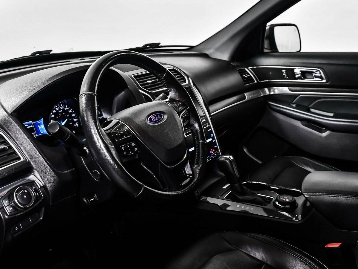 Ford Explorer V Рестайлинг, 2018 Фото №10