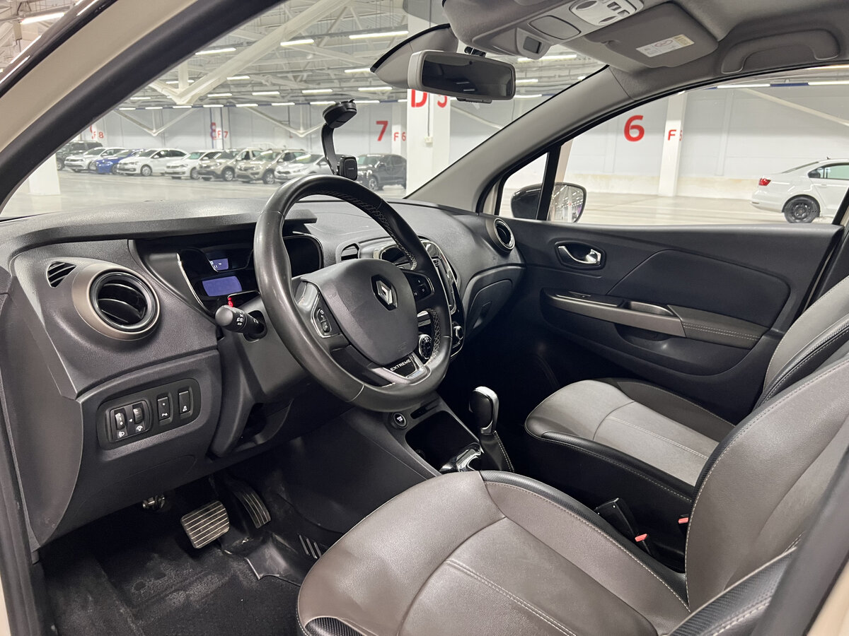 Renault Kaptur I, 2019 Фото №16