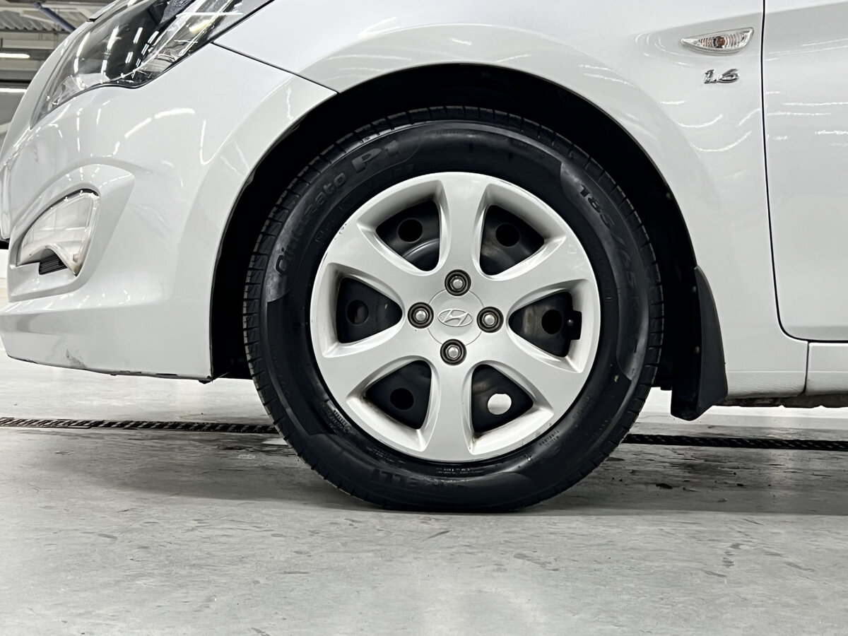 Hyundai Solaris I Рестайлинг, 2015 Фото №17