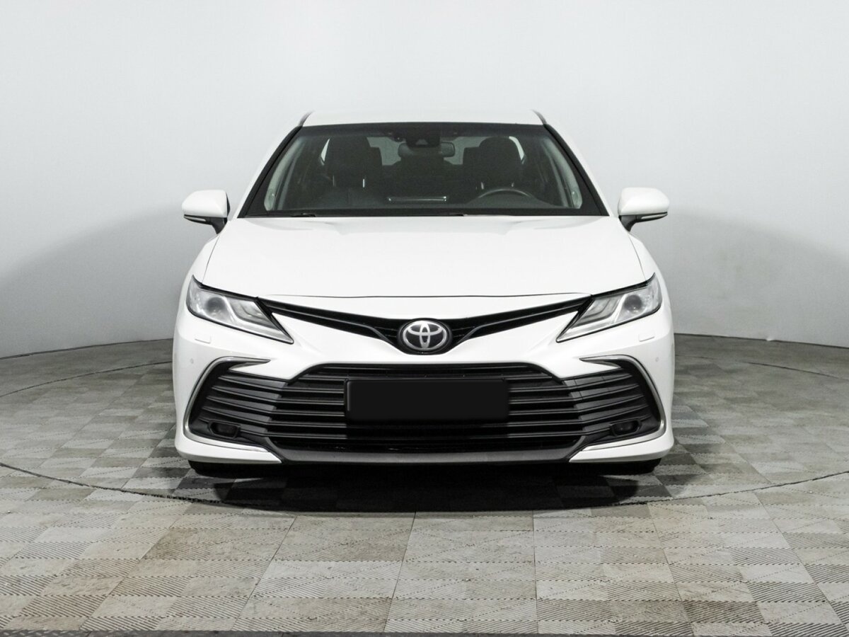 Toyota Camry VIII (XV70) Рестайлинг, 2021 - 251 000 км. | Фото №2