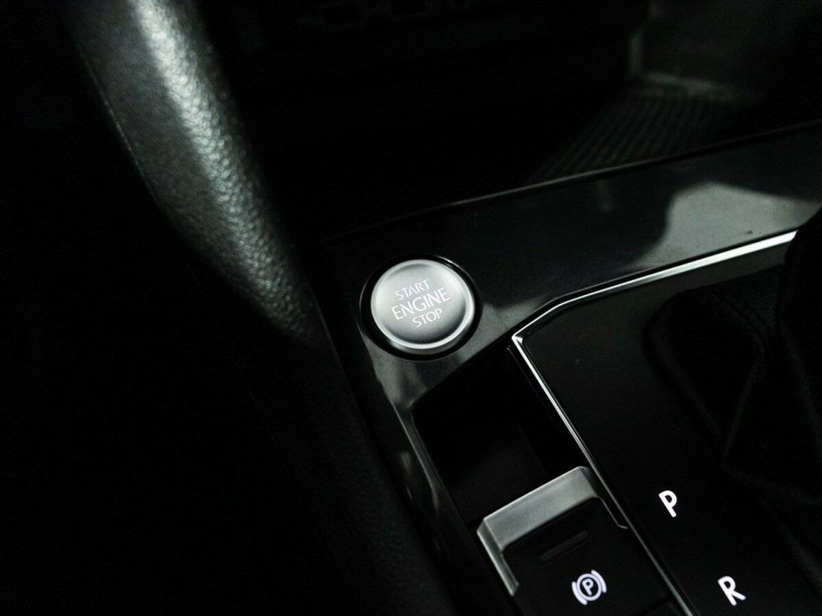 Volkswagen Tiguan II, 2019 Фото №15