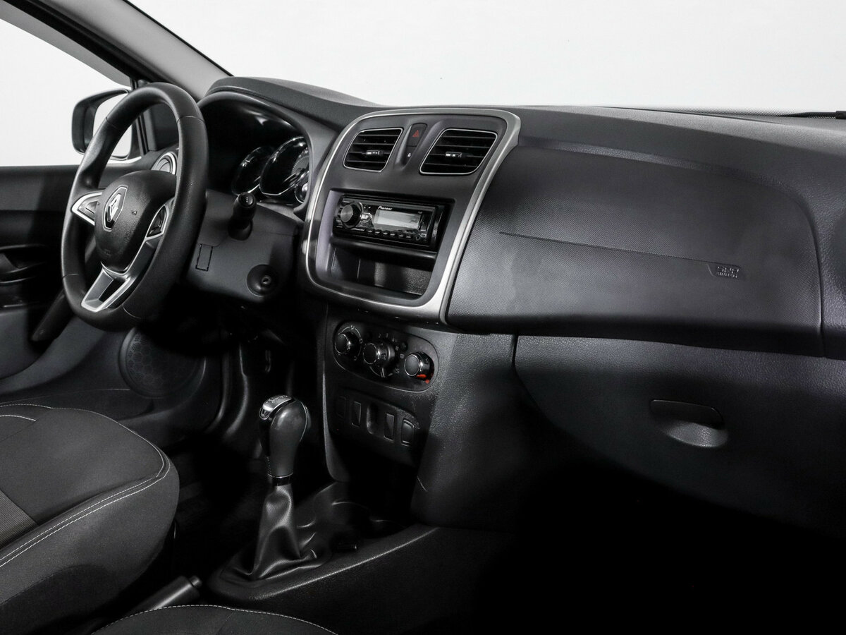 Renault Logan Stepway II Рестайлинг, 2021 - 83 414 км. | Фото №7