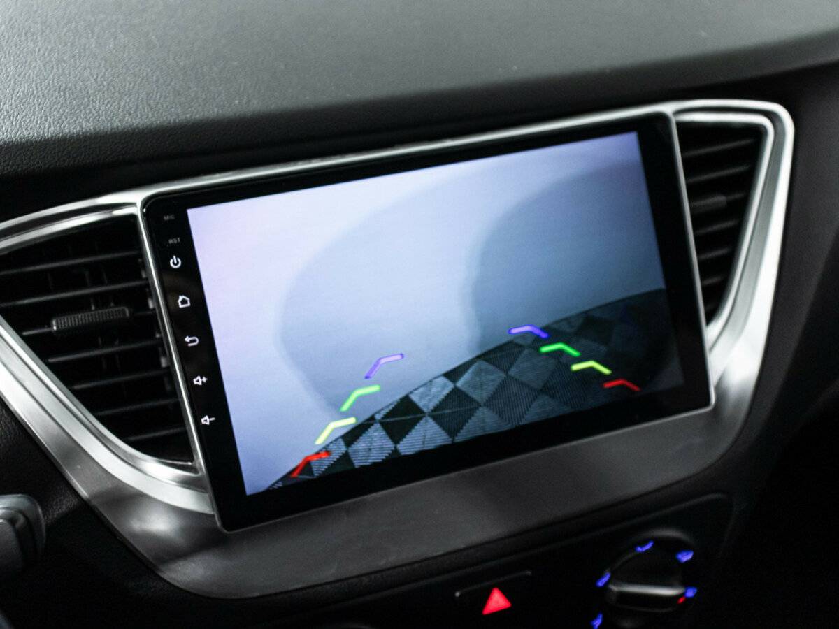 Hyundai Solaris II, 2018 Фото №15