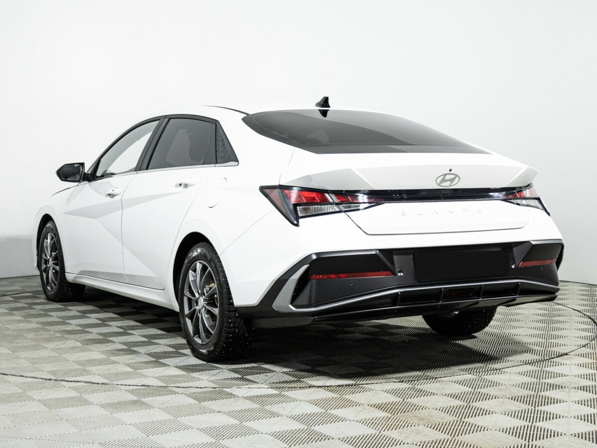 Hyundai Elantra VII (CN7) Рестайлинг, 2023 - 29 459 км. | Фото №7
