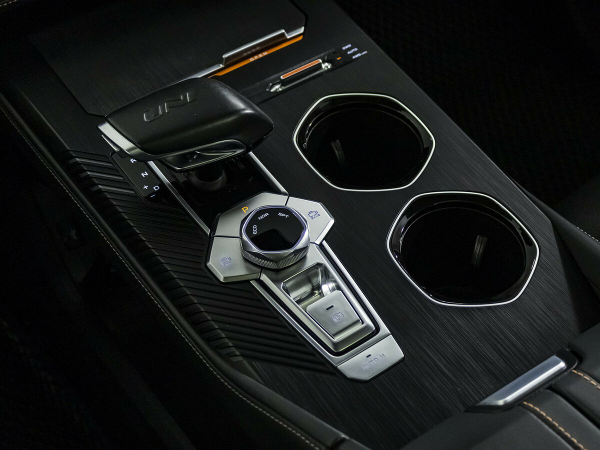 Changan UNI-K, 2023 Фото №14