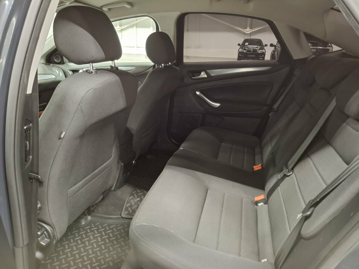 Ford Mondeo IV Рестайлинг, 2013 Фото №10