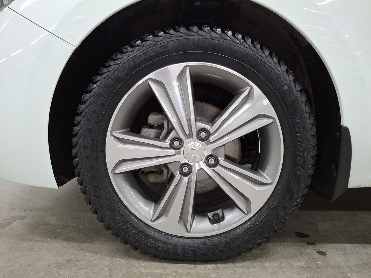 Hyundai Solaris II, 2017 Фото №18