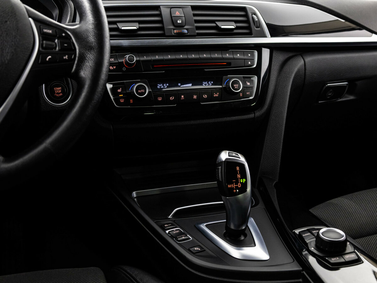 BMW 3 серии 320d xDrive VI (F3x) Рестайлинг, 2016 Фото №10