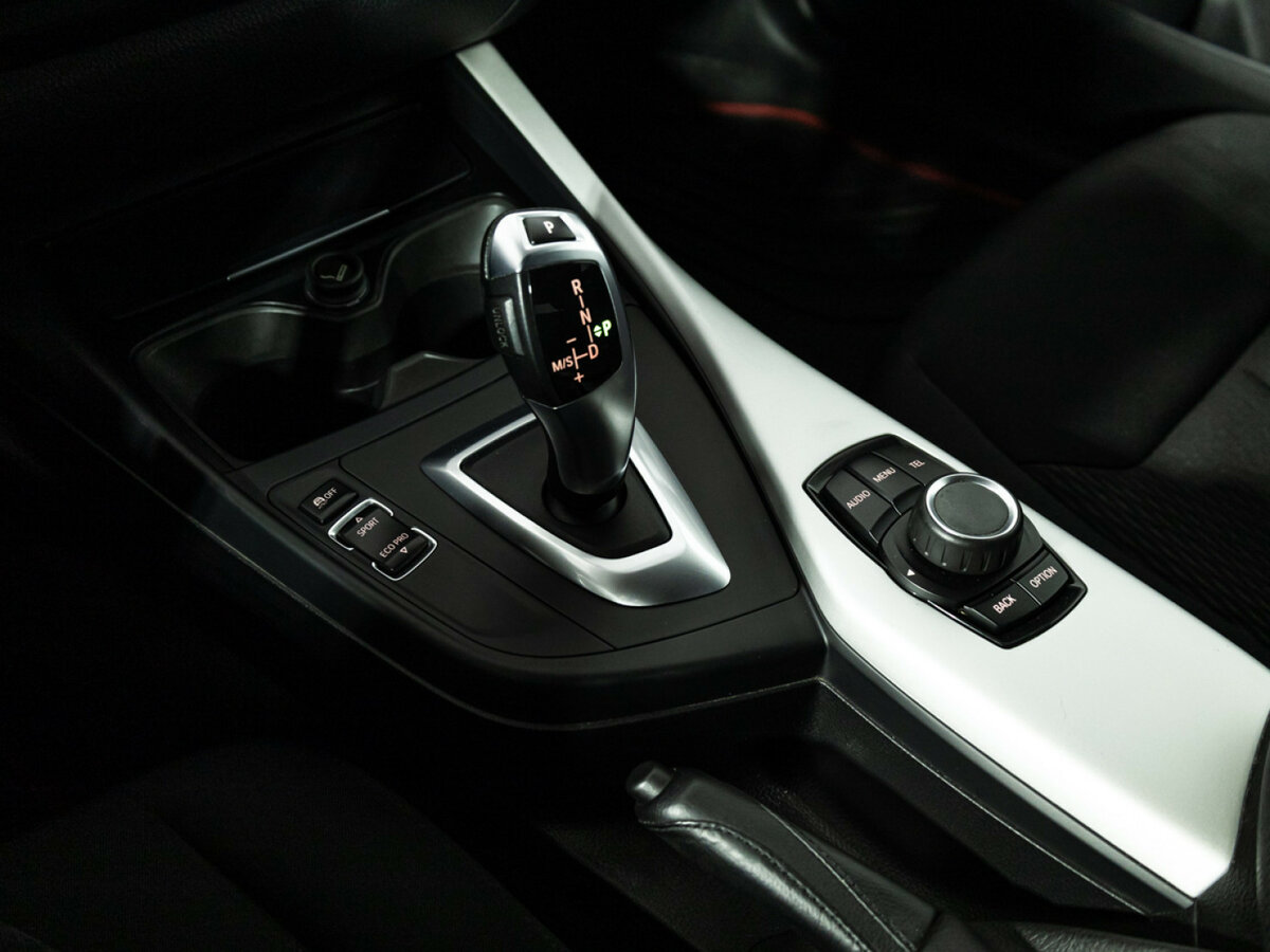 BMW 1 серии 116i II (F20/F21), 2013 Фото №17