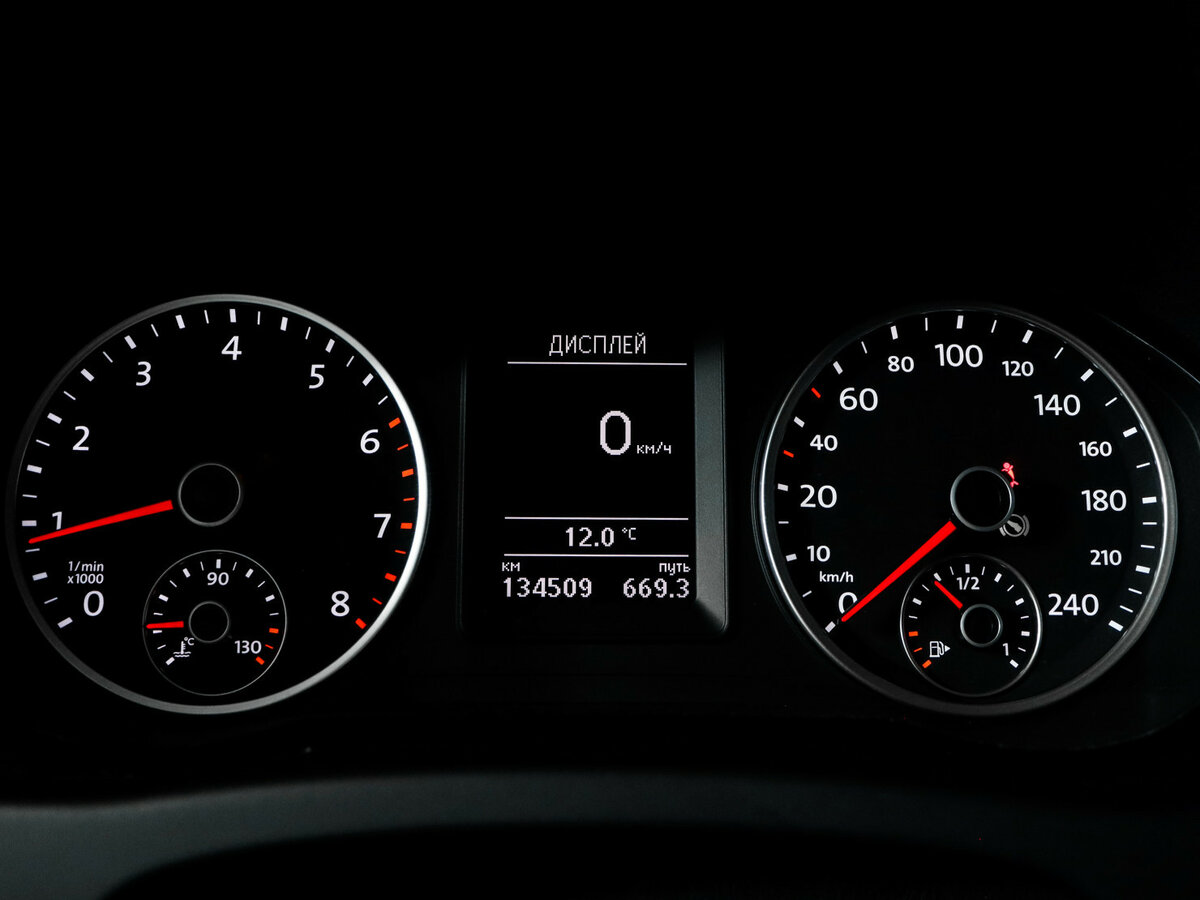 Volkswagen Tiguan I Рестайлинг, 2016 Фото №11