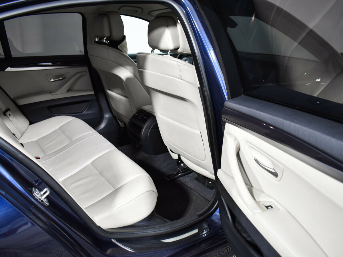 BMW 5 серии 530d xDrive VI (F10/F11/F07), 2012 Фото №11