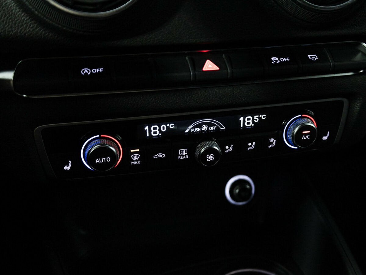 Audi A3 III (8V) Рестайлинг, 2019 Фото №15