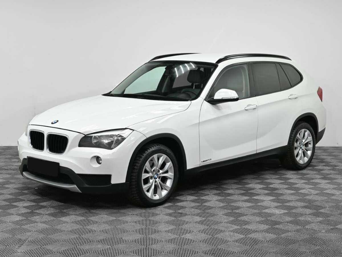 BMW X1 20i, 2012 Фото №1